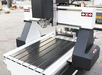6090 ATC 5.5 Kw refroidissement par eau broche cnc fraiseuse DSP B57 système de contrôle pour la publicité, le bois, l'acrylique