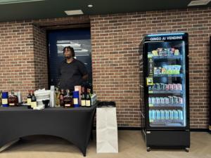 Máquina Expendedora de Fundas Personalizadas para Teléfonos con Pantalla Táctil Inteligente Automática - Product Image 2