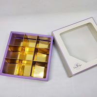 Boîte d'emballage de chocolat pliable de luxe écologique de qualité supérieure avec logo personnalisé, finition mate de qualité alimentaire, dorée, avec fenêtre