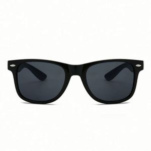 Lunettes de soleil rétro cloutées vintage, lunettes de soleil classiques UV400 tendance pour hommes et femmes, style européen et américain - Product Image 4