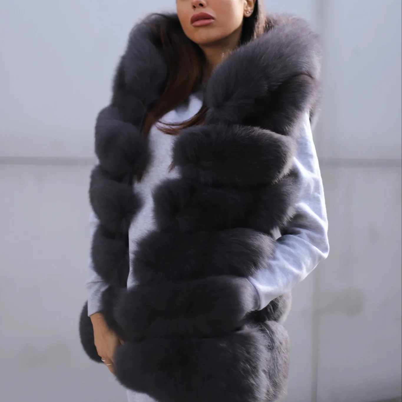 Nhà Máy Mới Giá Thấp Phụ Nữ Phụ Nữ Bất Không Tay Trùm Đầu Bất Fox Fur Áo Ghi Lê Với Mui Xe