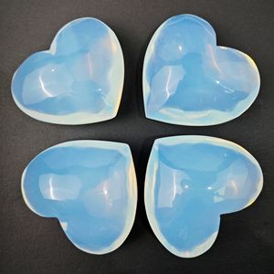 Vente en gros cristal de clarté de haute qualité polissage brillant romantique blanc <span class=keywords><strong>opale</strong></span> coeur <span class=keywords><strong>pierre</strong></span> de palmier pour la décoration - Product Image 2