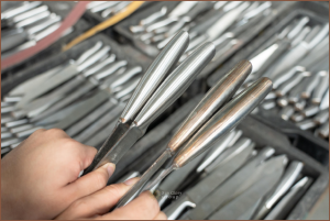 Línea de producción de molienda de cuchillos de cocina de Metal semiautomática Sun Glory para máquina de fabricación de cuchillos de acero inoxidable - Product Image 5