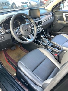 SUV <span class=keywords><strong>SORENTO</strong></span> d'occasion <span class=keywords><strong>2019</strong></span>, essence, traction avant, 1.4L, avec caméra de recul 360°, pneus R18, sièges en cuir, direction à gauche - Product Image 5