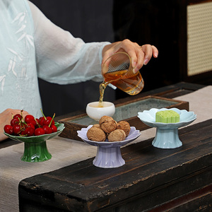 Plato de Cerámica Estilo Chino con Forma de Flor, Plato de Porcelana para Frutas, Plato para Aperitivos, Nuevo Diseño Chino - Product Image 3