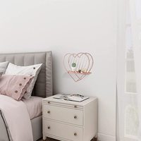 Petites étagères décoratives flottantes en forme de cœur en métal murales personnalisées Étagère murale simple pour décoration intérieure pour chambre d'enfant