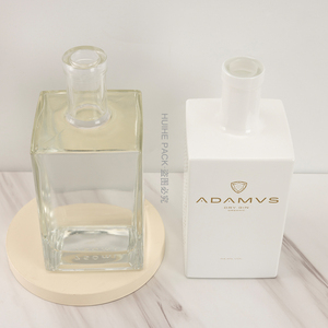 Carafe en verre carré <span class=keywords><strong>de</strong></span> qualité supérieure, emballage premium, extra clair, pour <span class=keywords><strong>gin</strong></span>, whisky, vodka, rhum, tequila, 500 ml, 750 ml, haute qualité et meilleur prix - Product Image 4