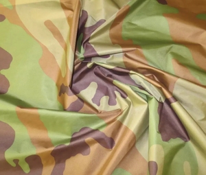 Vải Taffeta 210T 100% Polyester Ngụy Trang Chống Thấm Nước Chất Lượng Cao Với Lớp Phủ Pu Và Bạc Cho Quần Áo Ngoài Trời - Product Image 5