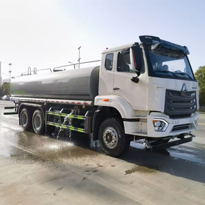 Camión rociador de tamaño mediano, superventas de fábrica, camión rociador diésel de calidad premium - Product Image 1