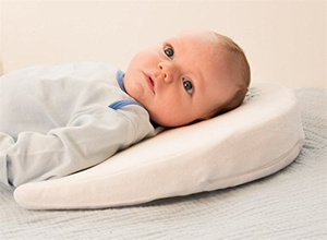 Almohada Suave <span class=keywords><strong>para</strong></span> <span class=keywords><strong>Cuna</strong></span> y Cama de Bebé con Funda de Algodón Orgánico Antibacteriana <span class=keywords><strong>para</strong></span> Soporte Cervical de Recién Nacidos - Product Image 2