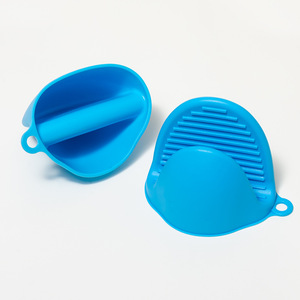 43g Thickened Heat Resistant Silicone <strong>Oven</strong> <strong>Mitts</strong> Anti Slip Soft Kitchen Baking <strong>Oven</strong> Gloves Cooking Pinch Grips <strong>Mitt</strong> - Product Image 5