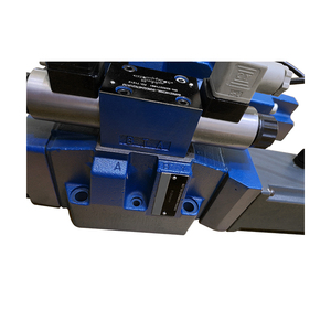 4WRE6W1-32-2X/G24K4/V วาล์วควบคุมทิศทางไฮดรอลิกแบบสัดส่วน R900954096 - Product Image 2