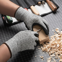 Gants enduits de nitrile de niveau usine 5 finition en micro mousse résistants aux coupures gants de sécurité pour la construction protection des mains et des bras