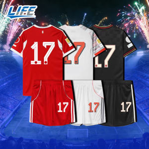 Camiseta de Fútbol Personalizada Edición Blanca 2526 del Bayern <span class=keywords><strong>Munich</strong></span> con Temática Urbana, Transpirable, de Manga Corta, Versión para Fanáticos y Jugadores, Número 17 - Product Image 1