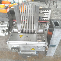 Sur la ligne deux côté gaufrage WPC faisceau moule/haut coextrusion WPC moule