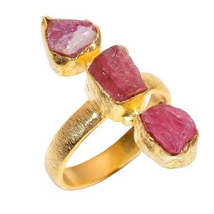 Bague trois pierres en tourmaline rose naturelle la plus exigeant, argent sterling 925 plaqué or, cadeau de mariage, bijoux en gros - Product Image 1