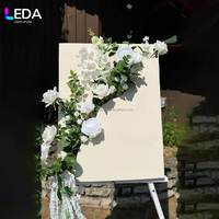 Panneau de bienvenue moderne blanc LEDA, nouveau design, avec décoration florale en métal pour les décorations d'événements