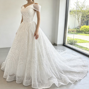 Nuevo Diseño Elegante <span class=keywords><strong>de</strong></span> Lentejuelas Vestido <span class=keywords><strong>de</strong></span> <span class=keywords><strong>Novia</strong></span> <span class=keywords><strong>de</strong></span> Gala con Hombros Descubiertos y Cuello en V Manga Corta Encaje Moderno Teñido Liso - Product Image 6