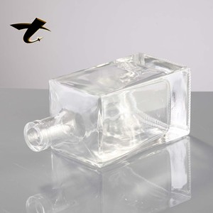 Bouteilles en verre cristal de luxe personnalisées en gros, carrées, 700 ml, 750 ml, 1000 ml pour spiritueux, vodka, whisky, tequila - Product Image 5
