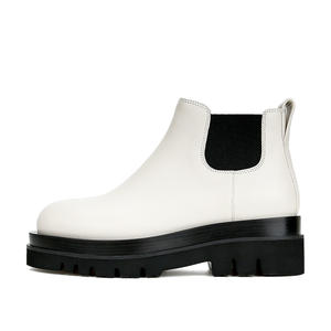 Botines Chelsea de Tacón Medio con Plataforma Gruesa Estilo Británico para Mujer, Marca Grape Mom, Color Humo - Product Image 6