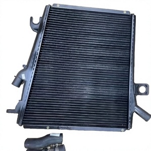 Convient pour Ferrari F458 430 California 488 599 Radiateur Condenseur Ventilateur Électrique Intercooler Condensateur 262837 270265 263294 270264 - Product Image 1
