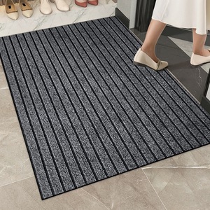 Tapis d'entrée rayé moderne rectangulaire antidérapant et absorbant pour usage intérieur domestique gris brun en fibre de polyester - Product Image 3