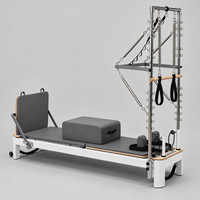 AUGER Reformer de Pilates Commercial avec Tour, Boîte d'assise, Planche de saut et Résistance à ressort réglable, Équipement de studio