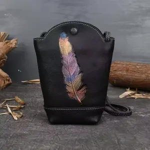 Черная маленькая сумка из натуральной кожи с принтом перьев на заказ, модная Популярная женская сумка из воловьей кожи на молнии, сделано в Китае