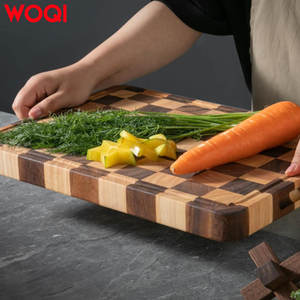 Planche à découper rectangulaire durable de luxe écologique WOQI, 1,4'' d'épaisseur, en bois d'alstonia, multifonctionnelle pour les cuisines, les charcuteries, les boucheries - Product Image 4