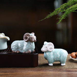 ตุ๊กตาแกะเซรามิกสามตัว งานฝีมือตกแต่งสไตล์จีนแบบดั้งเดิมสำหรับห้องนั่งเล่น ห้องน้ำชา - Product Image 3