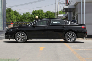 Véhicule de <span class=keywords><strong>marque</strong></span> <span class=keywords><strong>française</strong></span> Dongfeng Citroen C6 2022 Modèle 400TPs Mid-side Sedan Voiture Automatique - Product Image 5