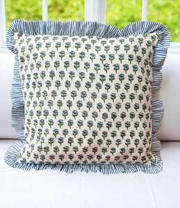 Housse de coussin à volants imprimée au bloc, housse de coussin décorative en coton, coussin décoratif pour chambre à coucher, style rustique - Product Image 1