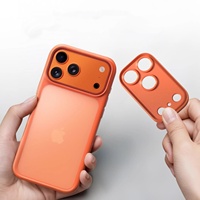 Coque de téléphone magnétique givrée pour iPhone 17 Pro Max, compatible avec iPhone 16 Plus, avec bouton IA, objectif détachable et découpes précises pour une protection optimale