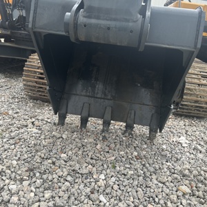 Excavatrice sur chenilles Hyundai HX300L d'occasion, 30 tonnes, pour travaux de construction lourds - Product Image 6