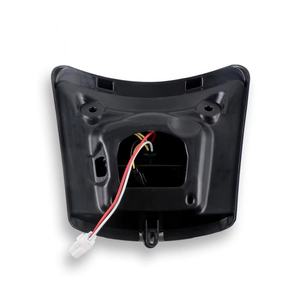 Feu arrière LED Yongjin pour scooter <span class=keywords><strong>Piaggio</strong></span> <span class=keywords><strong>vespa</strong></span> GTS 125-300 à partir de 2014 - Product Image 4