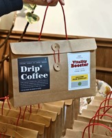 Sac d'emballage alimentaire rétro vintage en papier kraft, résistant à l'humidité, avec poignée longue, pour café, biscuits, bonbons et snacks, avec estampage à chaud