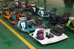 รถโกคาร์ทไฟฟ้า Flexcart 750W ระบบขับเคลื่อนเพลา สำหรับผู้ใหญ่ รองรับน้ำหนักสูงสุด 200 กก. พร้อมดิสก์เบรก - Product Image 2