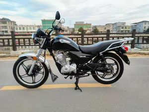 <span class=keywords><strong>Moto</strong></span> de rue Honda <span class=keywords><strong>125cc</strong></span> monocylindre d'occasion, <span class=keywords><strong>petite</strong></span>-moyenne <span class=keywords><strong>taille</strong></span> - Product Image 5
