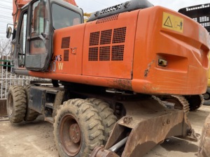 รถขุดมือสอง HITACHI ZX210W พร้อมใช้งาน 100% รถขุดไฮดรอลิกแบบล้อ ประหยัดน้ำมัน แรงสูง - Product Image 5