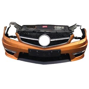 Pour Mercedes Benz <span class=keywords><strong>AMG</strong></span> <span class=keywords><strong>C63</strong></span> W204 nouvel ensemble de pare-chocs avant avec pare-chocs de voiture de radiateur - Product Image 1