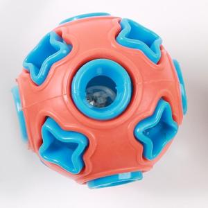 Balle à mâcher durable pour chiens, best-seller, un jouet interactif pour animaux de compagnie qui sonne, s'illumine et aide à la dentition - Product Image 5