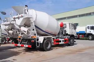 Camion malaxeur à béton Sinotruk Howo 6x4 d'origine Shandong, fourni par l'usine, avec réservoir de carburant de 200-300L et une MIV de 6001-14000kg, prix de vente - Product Image 3