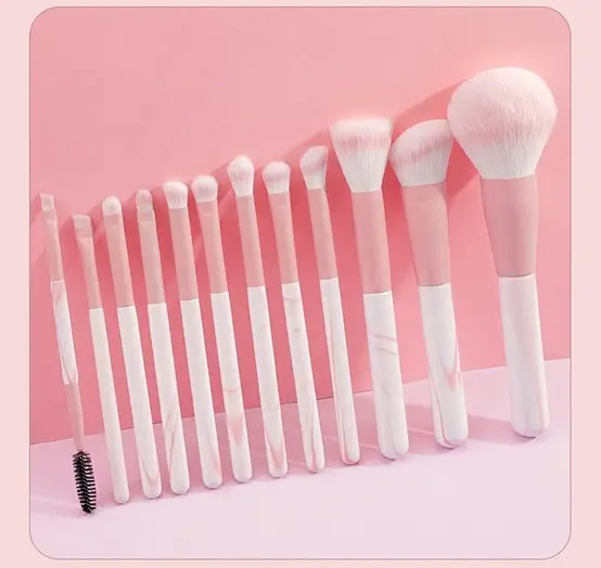 Private Custom Wholesale 12Pcs Make Up Brushes Set for Foundation Blush Eyeshadow Eyebrow Makeup Tool Kits