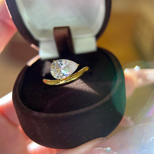 Anillo de Plata de Ley 925 con Moissanita, Corte Pera, Diseño Ondulado, Baño de Oro Rosa, Solitario de Boda con Engaste de Cuatro Garras, Piedra de Nacimiento - Product Image 3