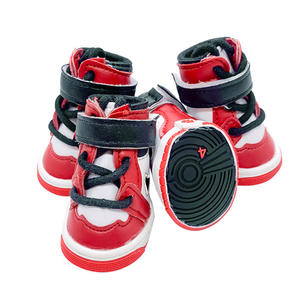 Lüks Modern sevimli çevre dostu Pet moda AJ kaymaz spor su geçirmez köpek ayakkabı PU deri katı Sneakers yeni yıl - Product Image 1