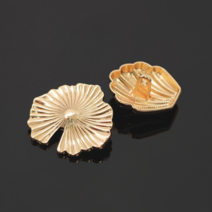 Tùy Chỉnh Vàng Kẽm Hợp Kim Shank Nút Đặc Biệt Vỏ Sò Biển Con Sao Biển Hình Dạng Không Thường Xuyên Cho Quần Áo Nút Nhà Sản Xuất - Product Image 6