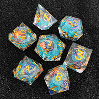 Dés à facettes de luxe faits à la main, bleu éthéré, à noyau liquide, à bords tranchants, pour jeux de rôle D&D
