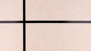 QYM Acrylic Exterior Wall Lining Liquid Coating High Adhesion <b>Brush</b> Application - Product Image 3
