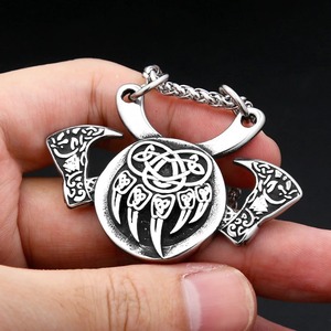 Yueli Viking Pendentif Griffe d'Ours Nœud Celtique, Double Hache de Combat et Bouclier, Collier en Acier Inoxydable, Chaîne de Pull, Bijou - Product Image 3