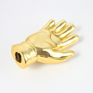 Trophée de <span class=keywords><strong>gardien</strong></span> de but de football personnalisé DEMO, statue de <span class=keywords><strong>gant</strong></span> d'or, figurine décorative pour match de football - Product Image 4